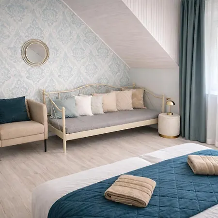 Апартаменты Iris Секешфехервар